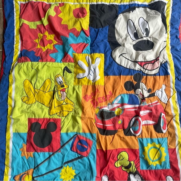 Mickey Disney Vintage Bedding Comforter - Picture 3 of 5